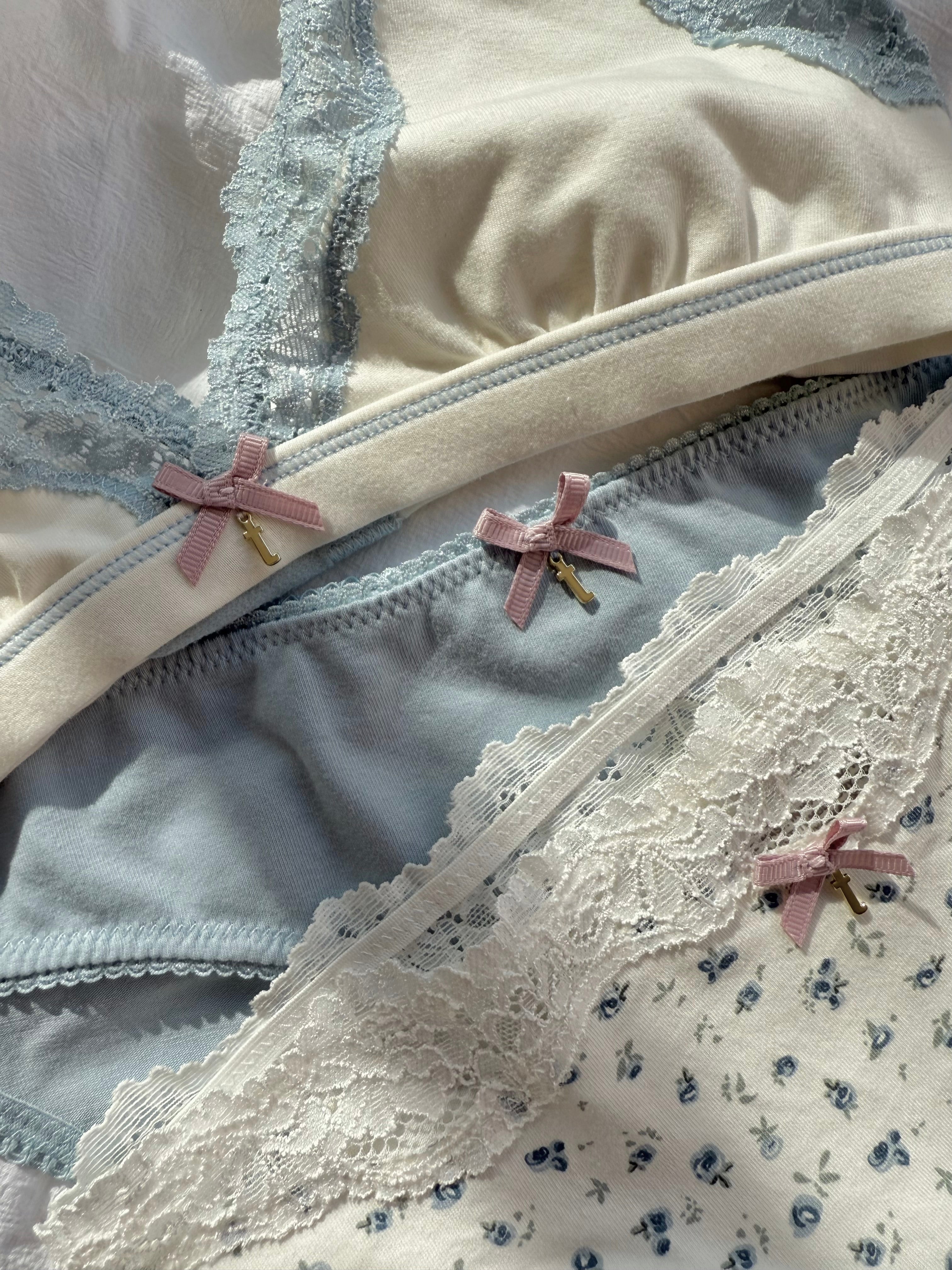 Discover why families are choosing teysha when searching for the best bras in Australia for teen girls.