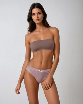 Model wearing cotton bandeau bra by teysha