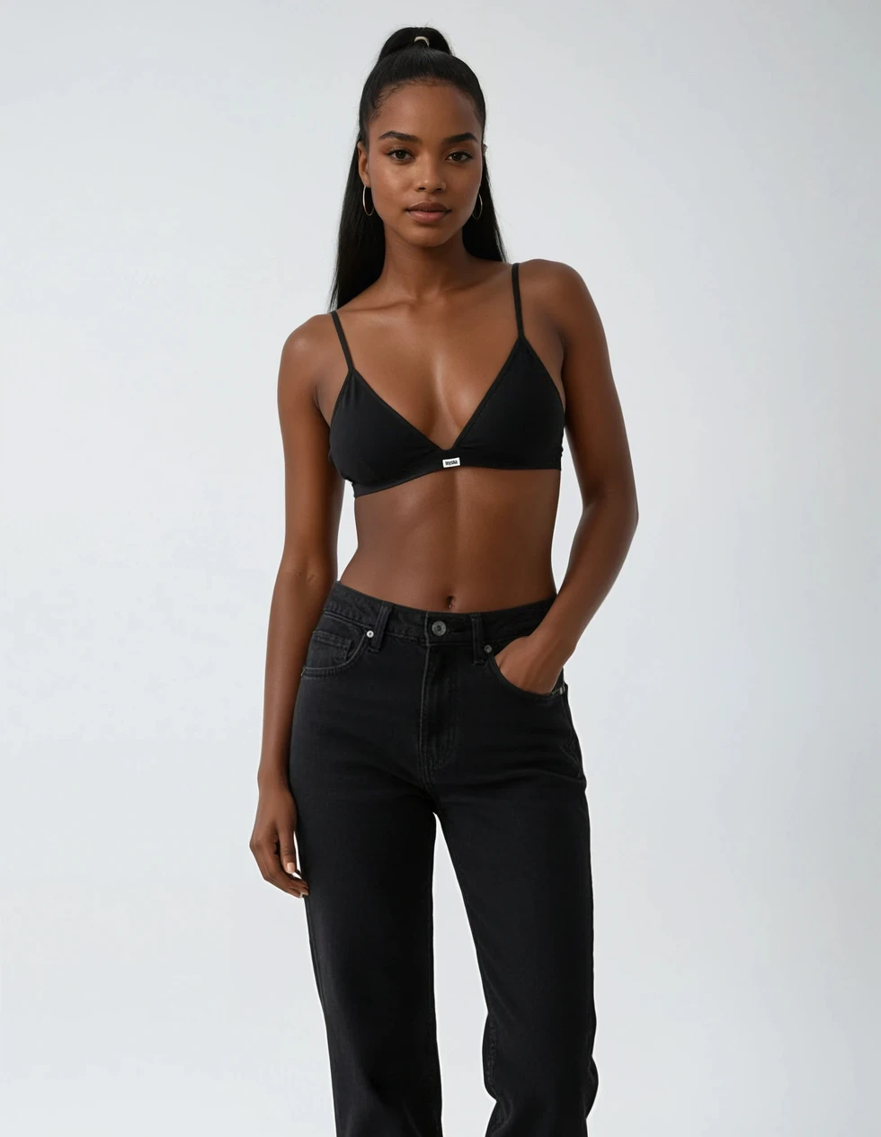 Organic cotton triangle bralette in classic black — wireless wire-free soft-cup bra, GOTS-certified breathable everyday lingerie by Teysha Australia, hypoallergenic intimates for sensitive skin