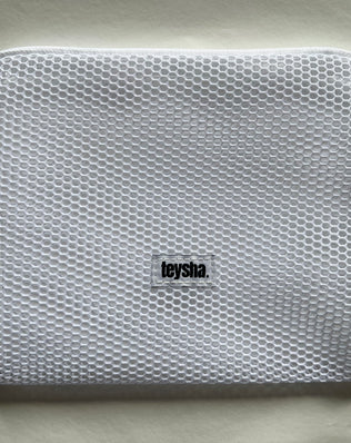 Exclusive teysha Garment Wash Bag