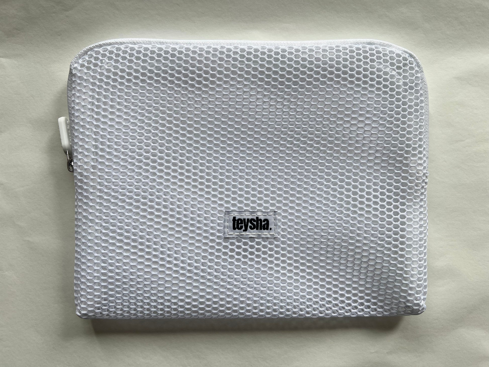 Exclusive teysha Garment Wash Bag